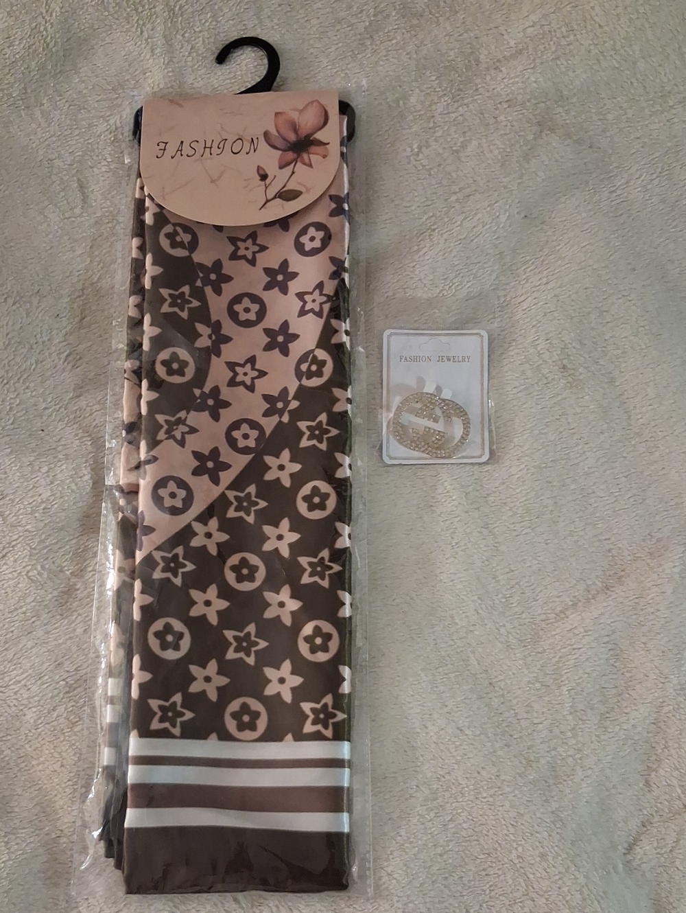 Floral Pattern Scarf in Brown and Cream - and Brooch NEW SET!